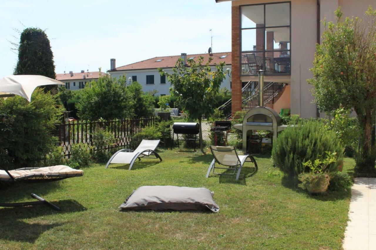 Casa Vacanza Pina San Trovaso Exteriör bild