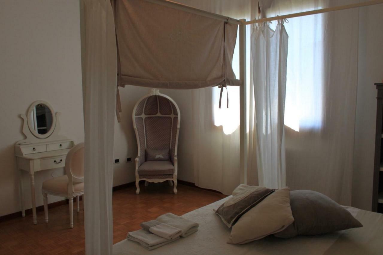 Casa Vacanza Pina San Trovaso Exteriör bild