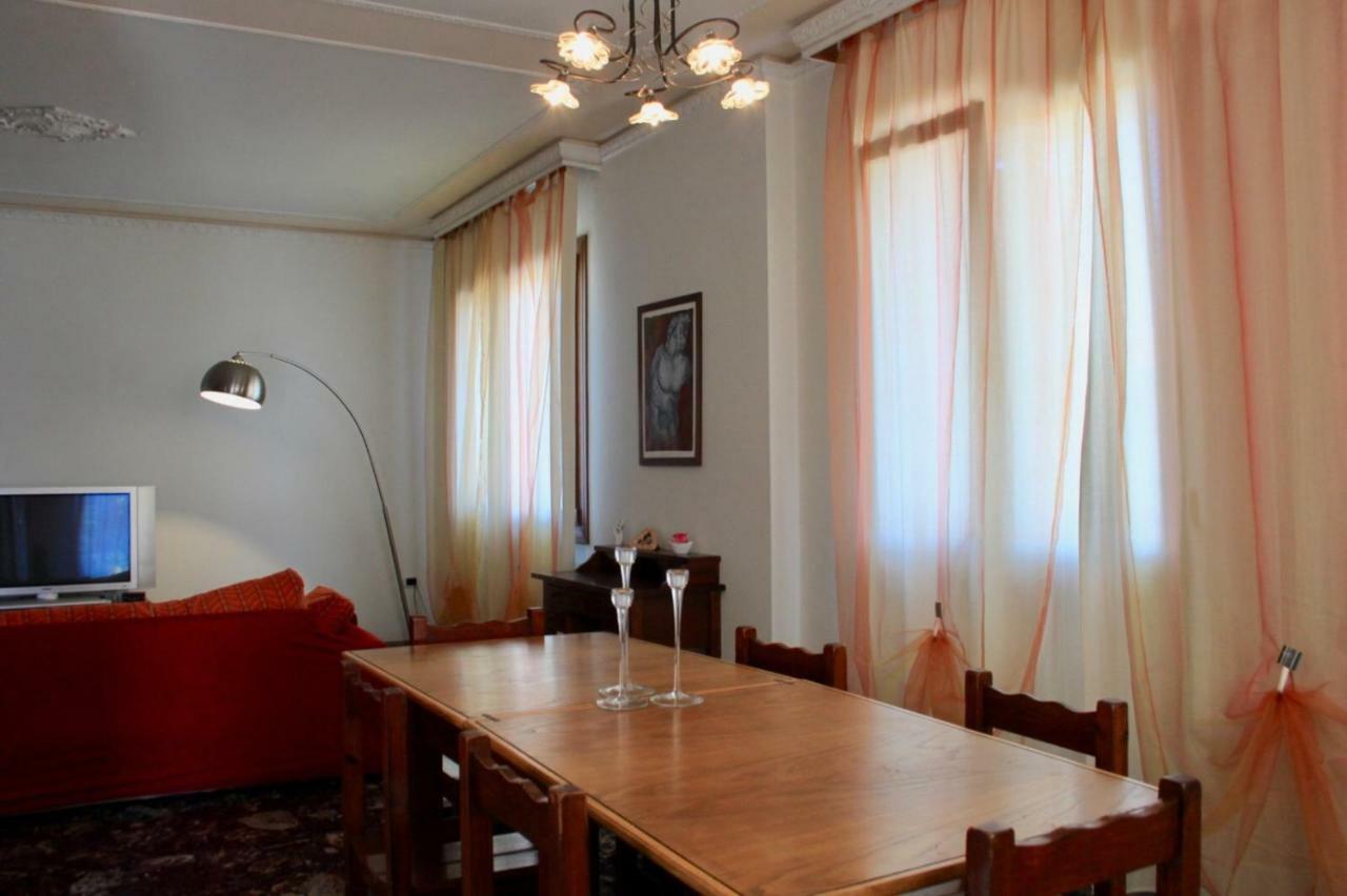 Casa Vacanza Pina San Trovaso Exteriör bild